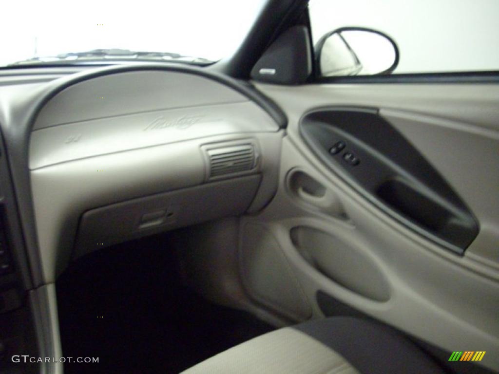2003 Mustang V6 Coupe - Dark Shadow Grey Metallic / Medium Graphite photo #12