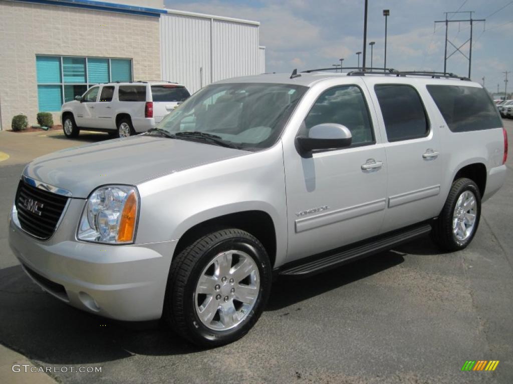 2010 Yukon XL SLT - Pure Silver Metallic / Light Titanium photo #1