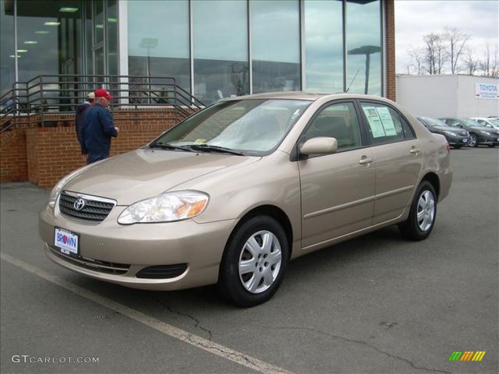 2006 Corolla LE - Desert Sand Mica / Beige photo #2