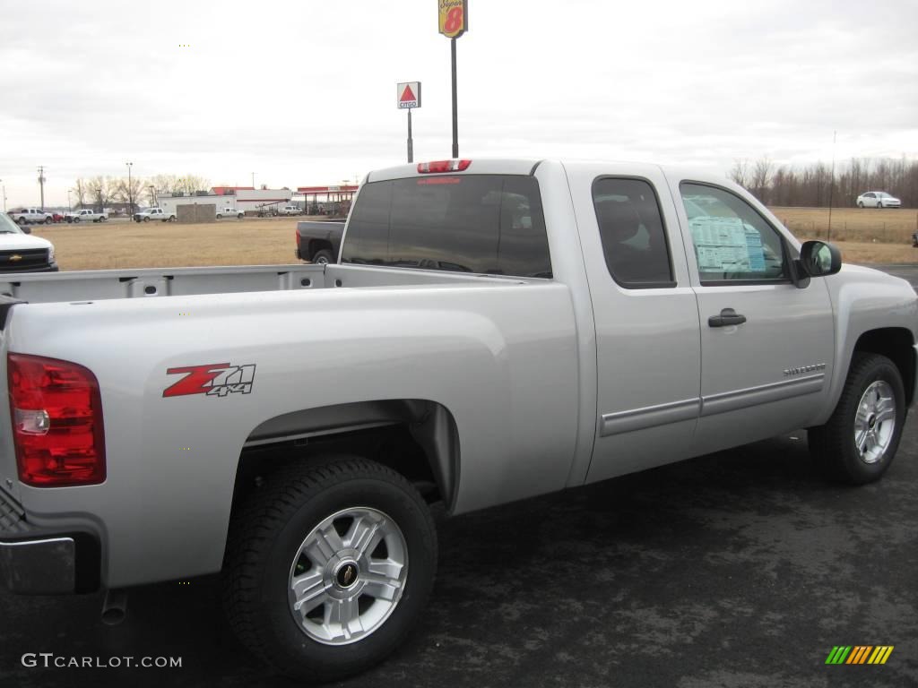 2010 Silverado 1500 LT Extended Cab 4x4 - Sheer Silver Metallic / Ebony photo #5