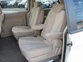 2009 Clear White Kia Sedona LX  photo #13