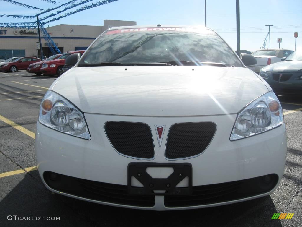 2006 G6 GTP Sedan - Ivory White / Ebony photo #2