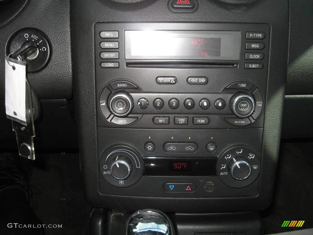 2006 G6 GTP Sedan - Ivory White / Ebony photo #8