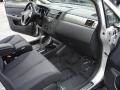 Brilliant Silver - Versa 1.8 SL Hatchback Photo No. 15