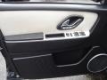 Black - Mariner Luxury 4WD Photo No. 23