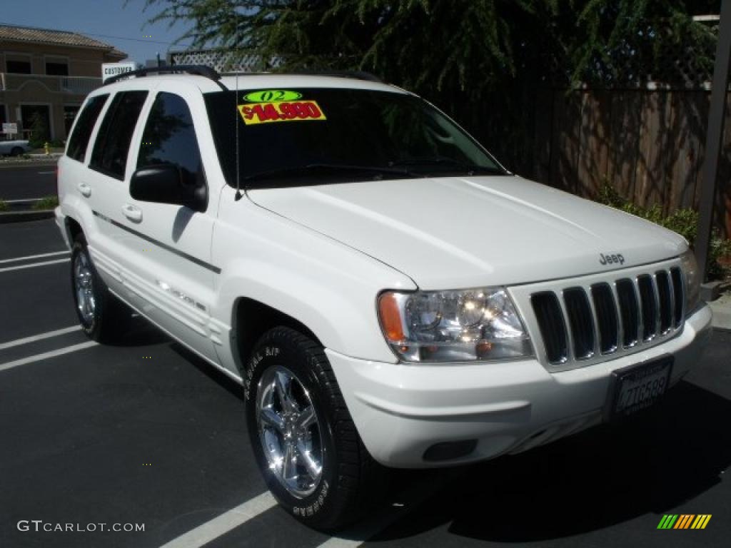 Stone White Jeep Grand Cherokee