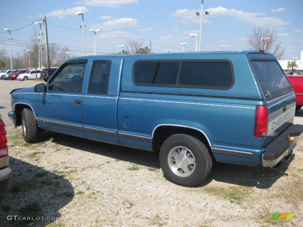 1997 C/K C1500 Silverado Extended Cab - Bright Blue Metallic / Medium Dark Pewter photo #2