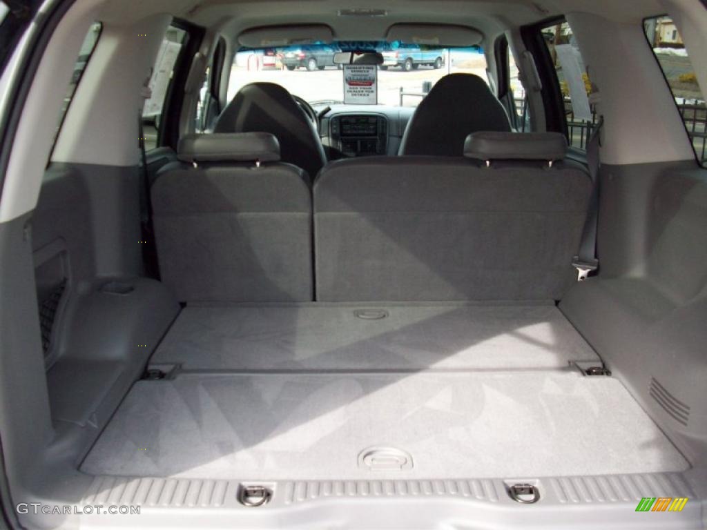 2002 Explorer XLS 4x4 - Black Clearcoat / Graphite photo #12