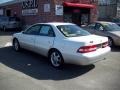 Crystal White - ES 300 Sedan Photo No. 3