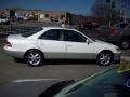 Crystal White - ES 300 Sedan Photo No. 5