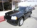Black - Grand Cherokee Laredo 4x4 Photo No. 3