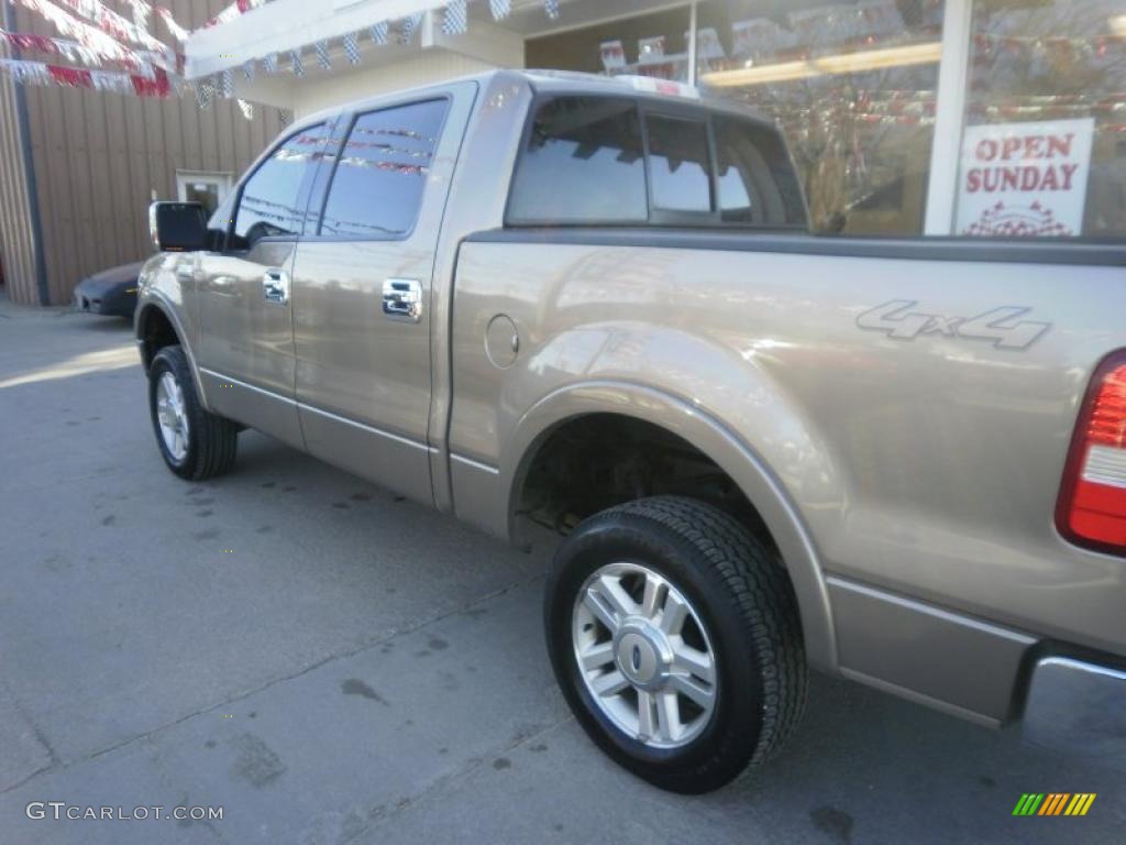 2004 F150 Lariat SuperCrew 4x4 - Arizona Beige Metallic / Tan photo #8