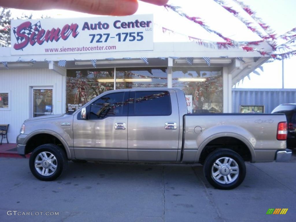 2004 F150 Lariat SuperCrew 4x4 - Arizona Beige Metallic / Tan photo #12