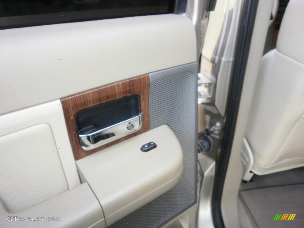2004 F150 Lariat SuperCrew 4x4 - Arizona Beige Metallic / Tan photo #30