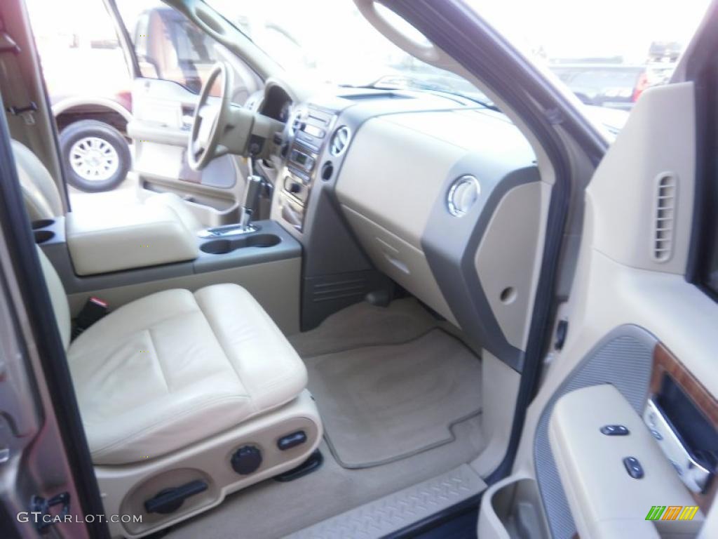 2004 F150 Lariat SuperCrew 4x4 - Arizona Beige Metallic / Tan photo #38