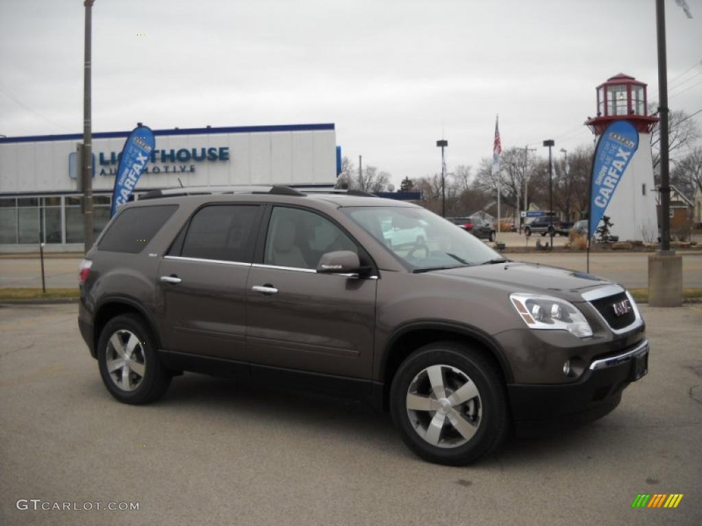 2010 Acadia SLT - Medium Brown Metallic / Cashmere photo #1