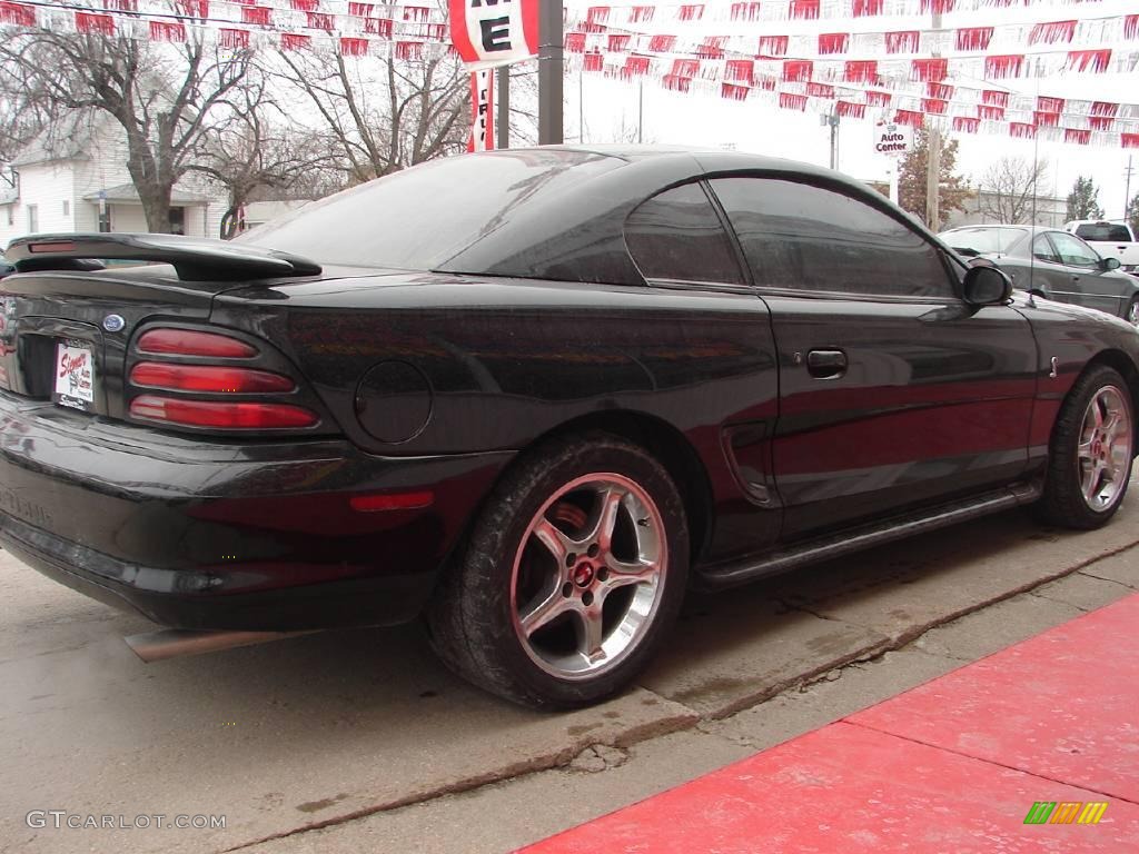 1995 Mustang SVT Cobra Coupe - Black / Black photo #8