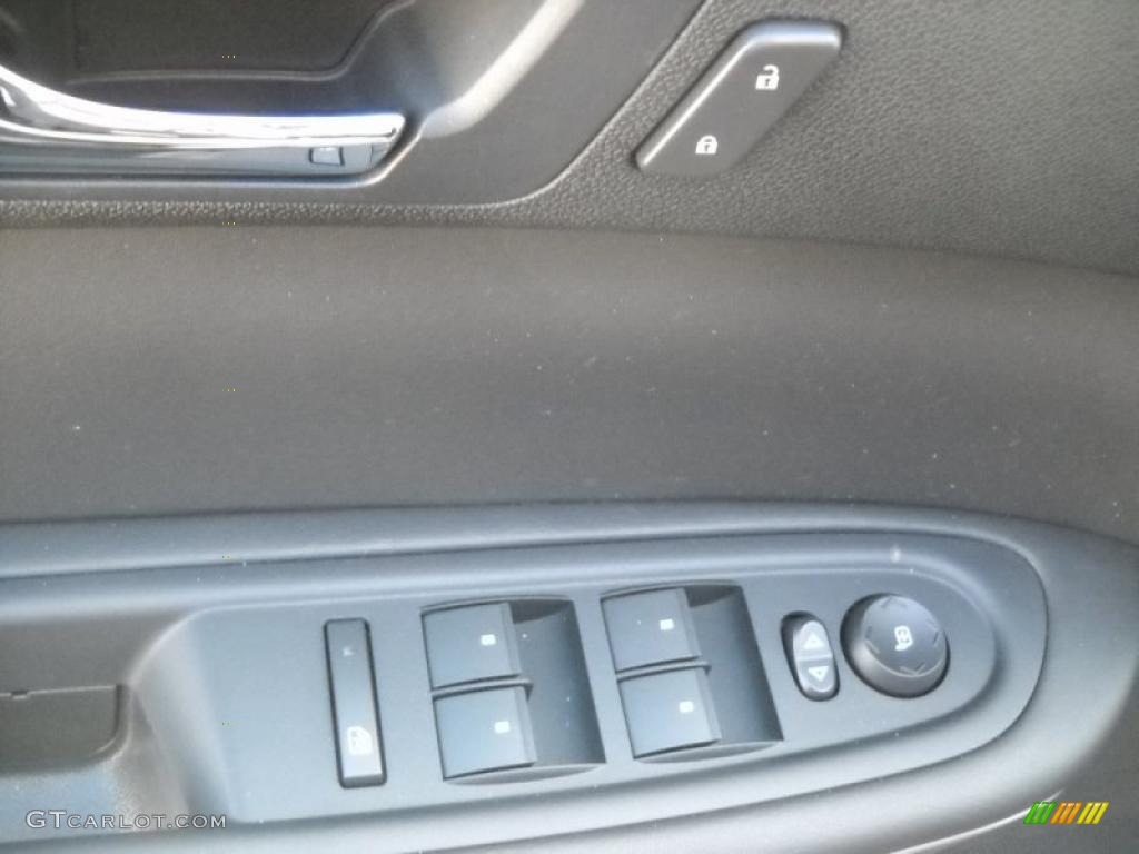 2010 Acadia SLE - Red Jewel Tintcoat / Ebony photo #12