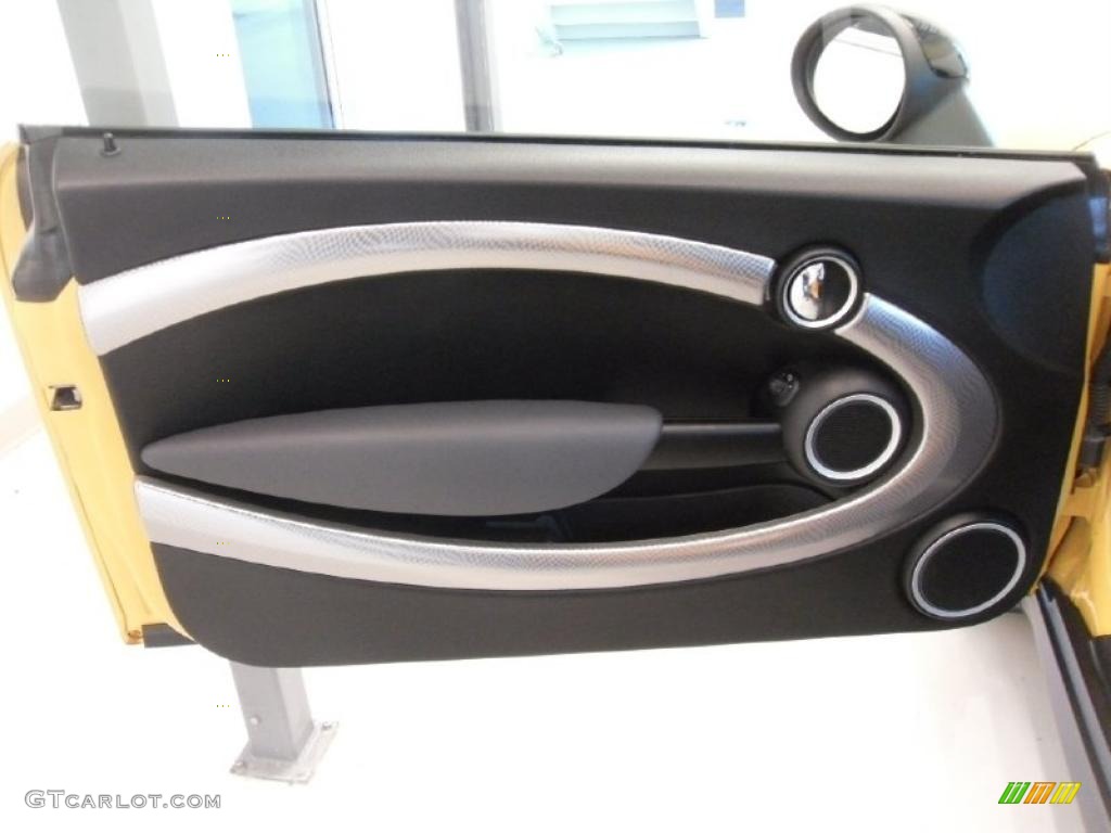 2007 Cooper S Hardtop - Mellow Yellow / Grey/Carbon Black photo #8