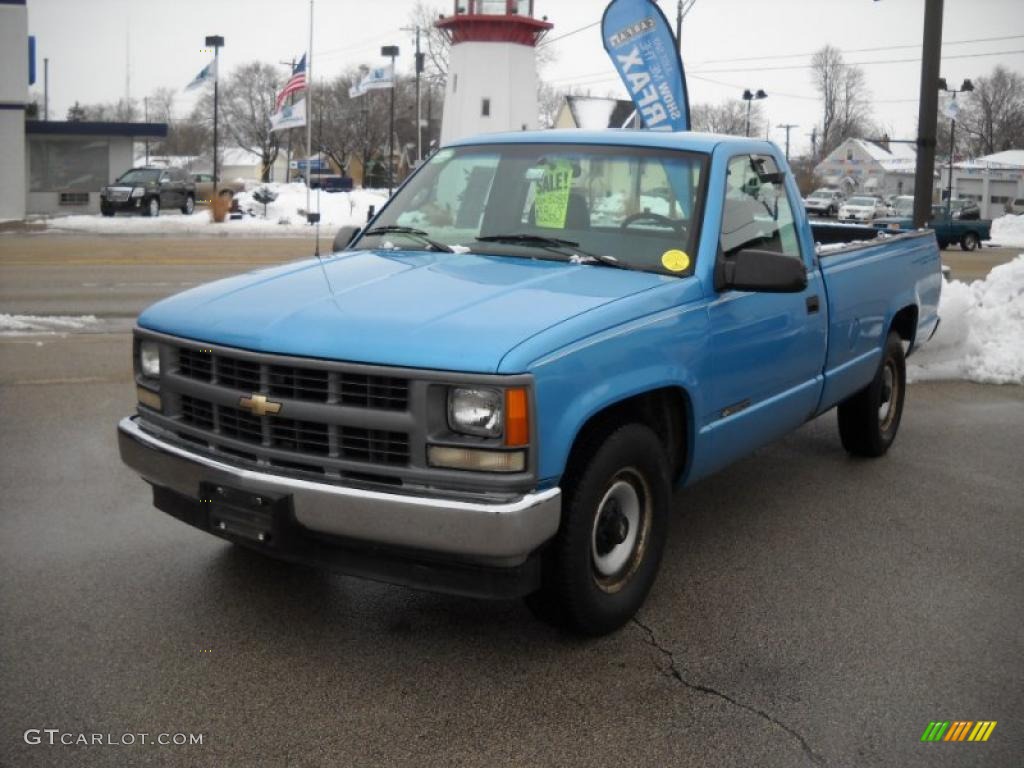 1995 C/K 2500 C2500 Regular Cab - Light Quasar Blue Metallic / Blue photo #3