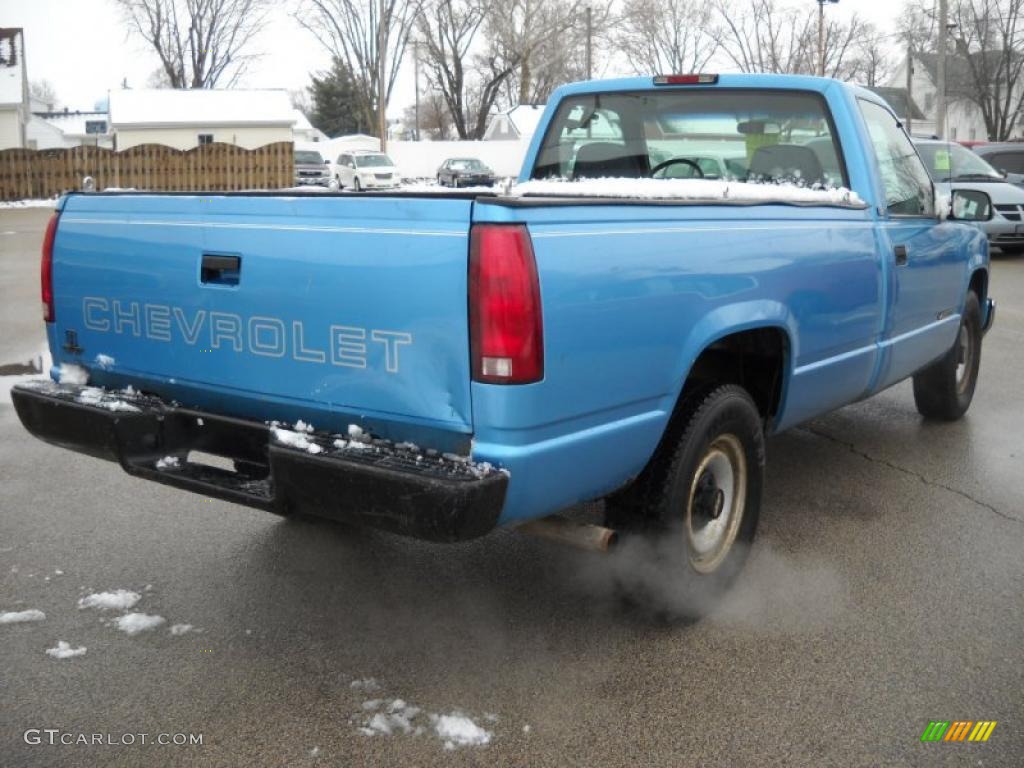 1995 C/K 2500 C2500 Regular Cab - Light Quasar Blue Metallic / Blue photo #7