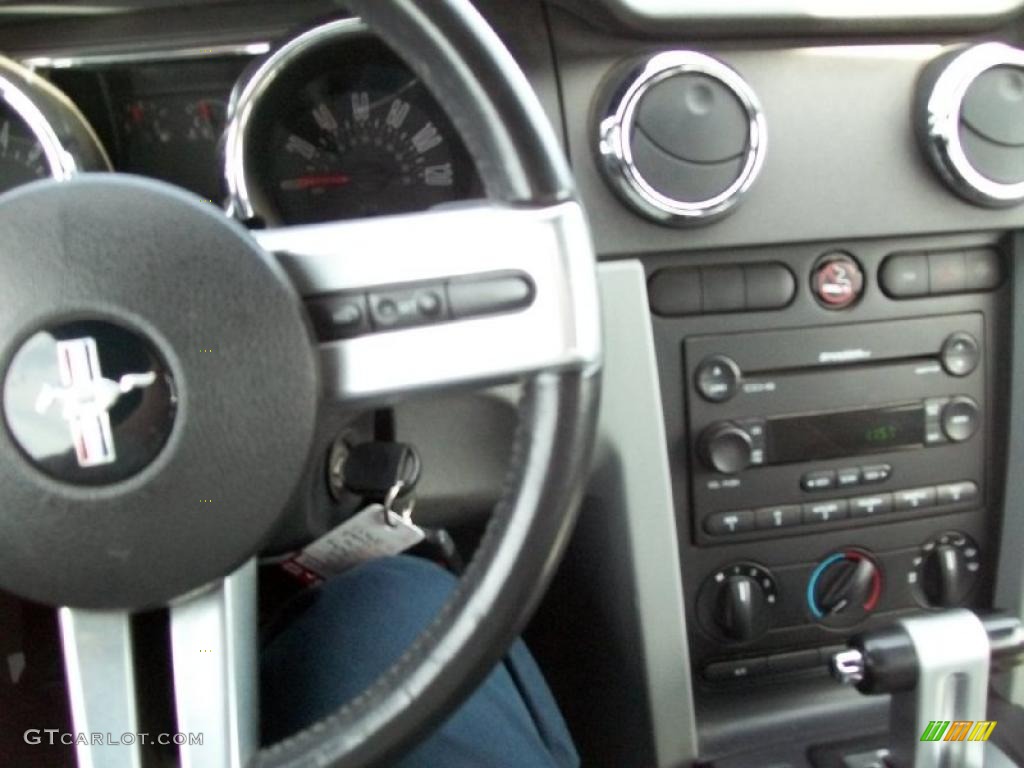 2006 Mustang V6 Premium Convertible - Tungsten Grey Metallic / Light Graphite photo #3