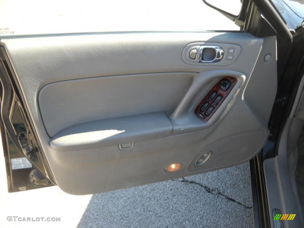 2001 Millenia S - Brilliant Black / Gray photo #11