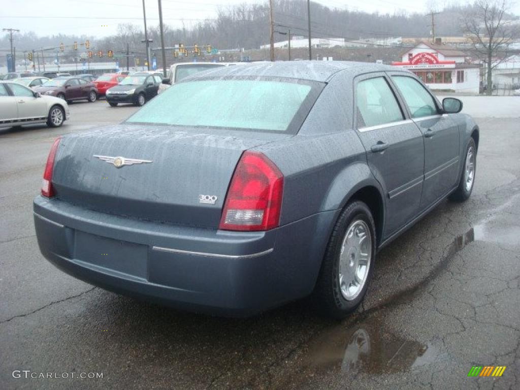 2005 300 Touring - Magnesium Pearl / Dark Slate Gray/Medium Slate Gray photo #4