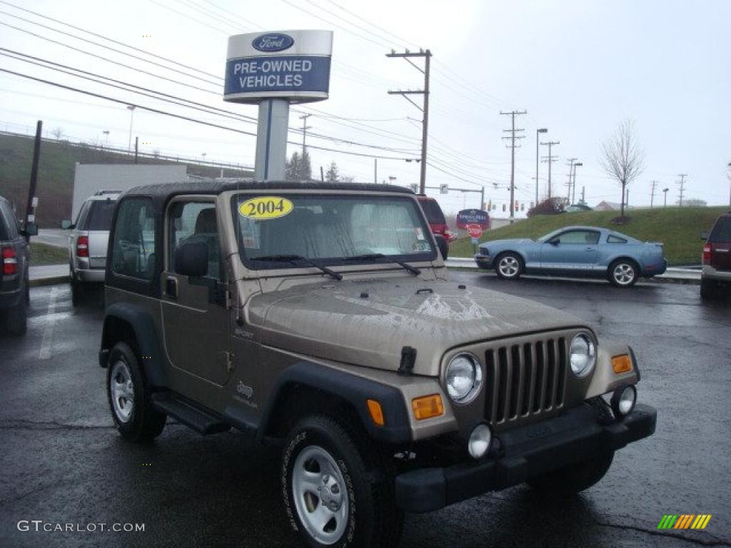 2004 Wrangler Sport 4x4 - Light Khaki Metallic / Dark Slate Gray photo #1