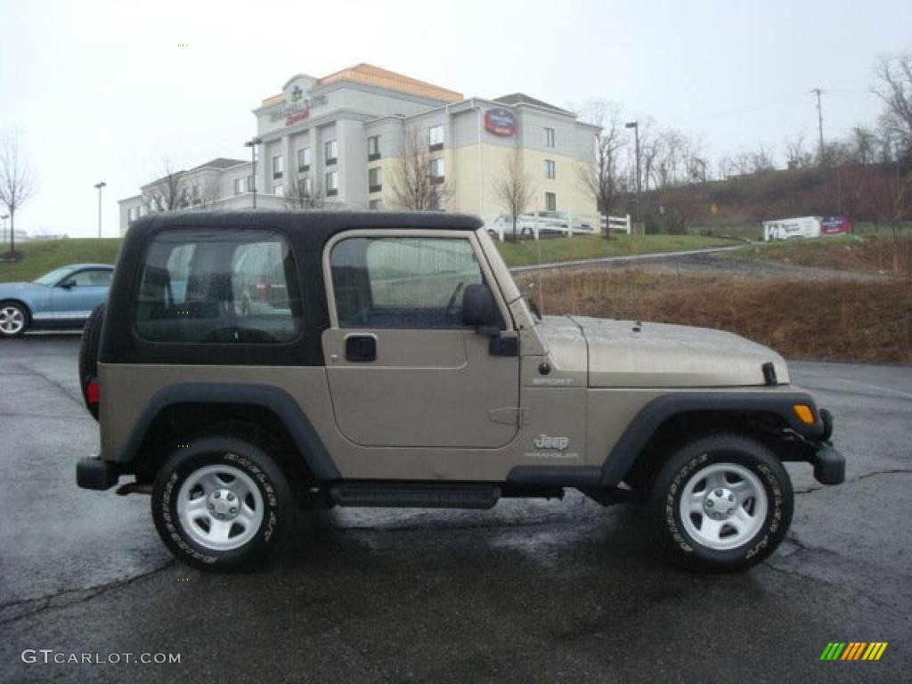 2004 Wrangler Sport 4x4 - Light Khaki Metallic / Dark Slate Gray photo #2