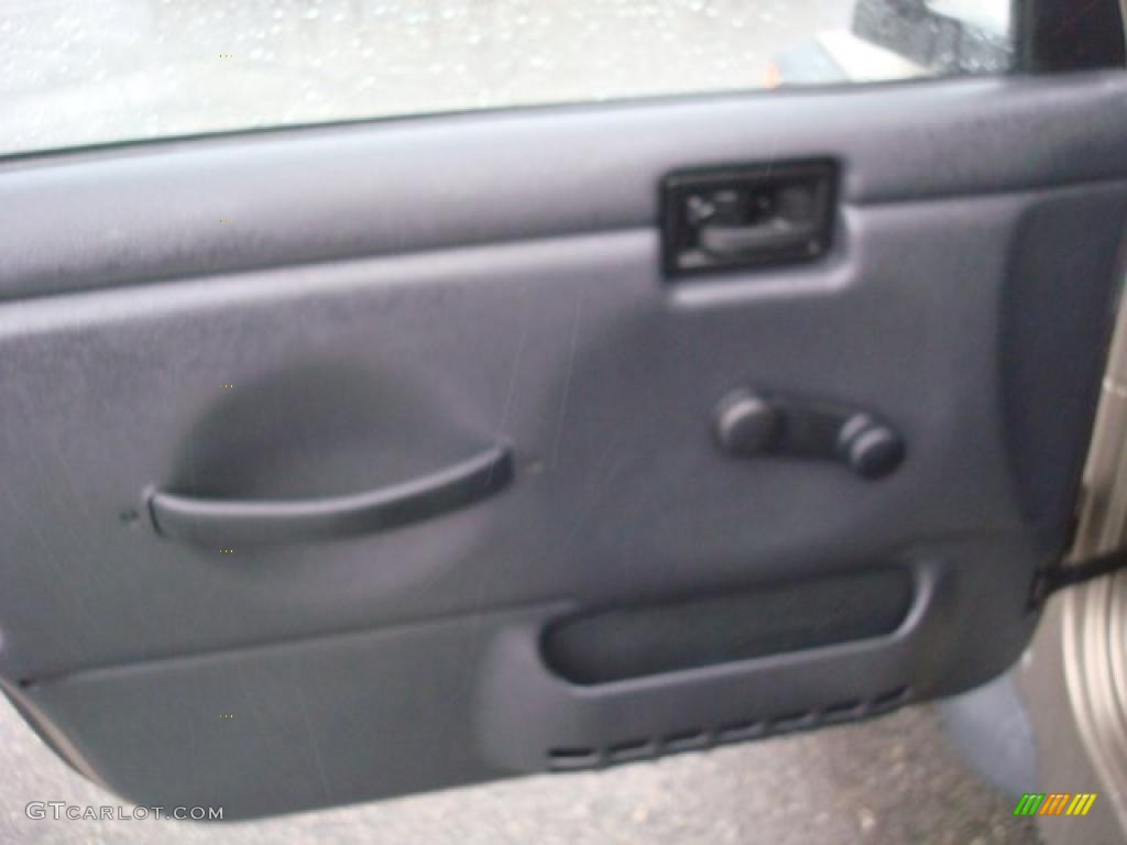 2004 Wrangler Sport 4x4 - Light Khaki Metallic / Dark Slate Gray photo #14