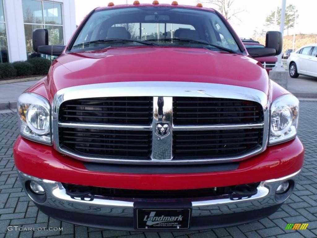 2007 Ram 3500 SLT Quad Cab Dually - Flame Red / Medium Slate Gray photo #8