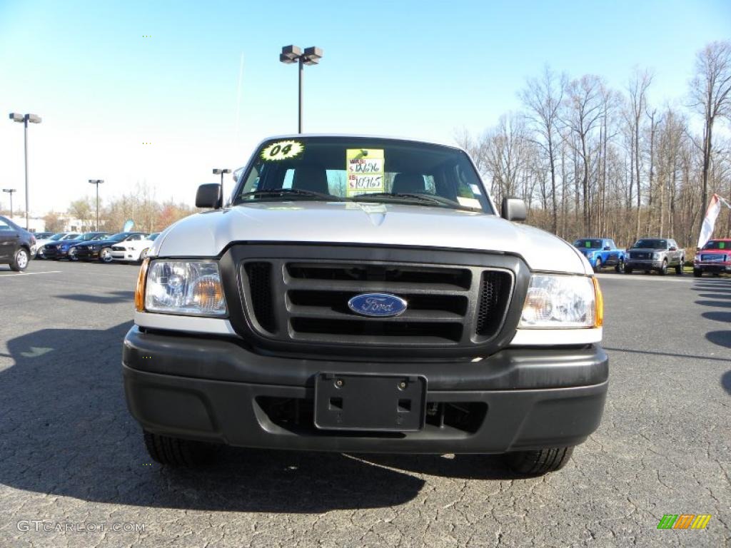 2004 Ranger XL Regular Cab - Silver Metallic / Medium Dark Flint photo #7