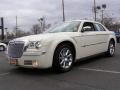 Cool Vanilla - 300 C HEMI Photo No. 1