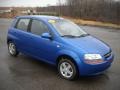 2005 Bright Blue Metallic Chevrolet Aveo LS Hatchback  photo #24