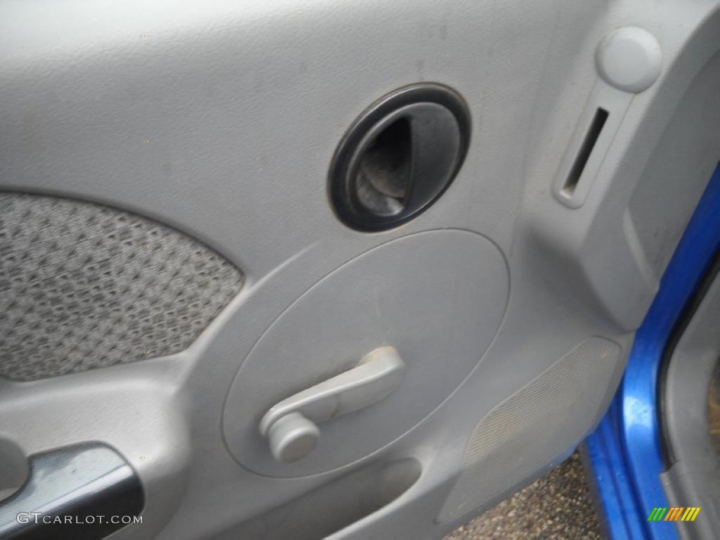 2005 Aveo LS Hatchback - Bright Blue Metallic / Gray photo #26