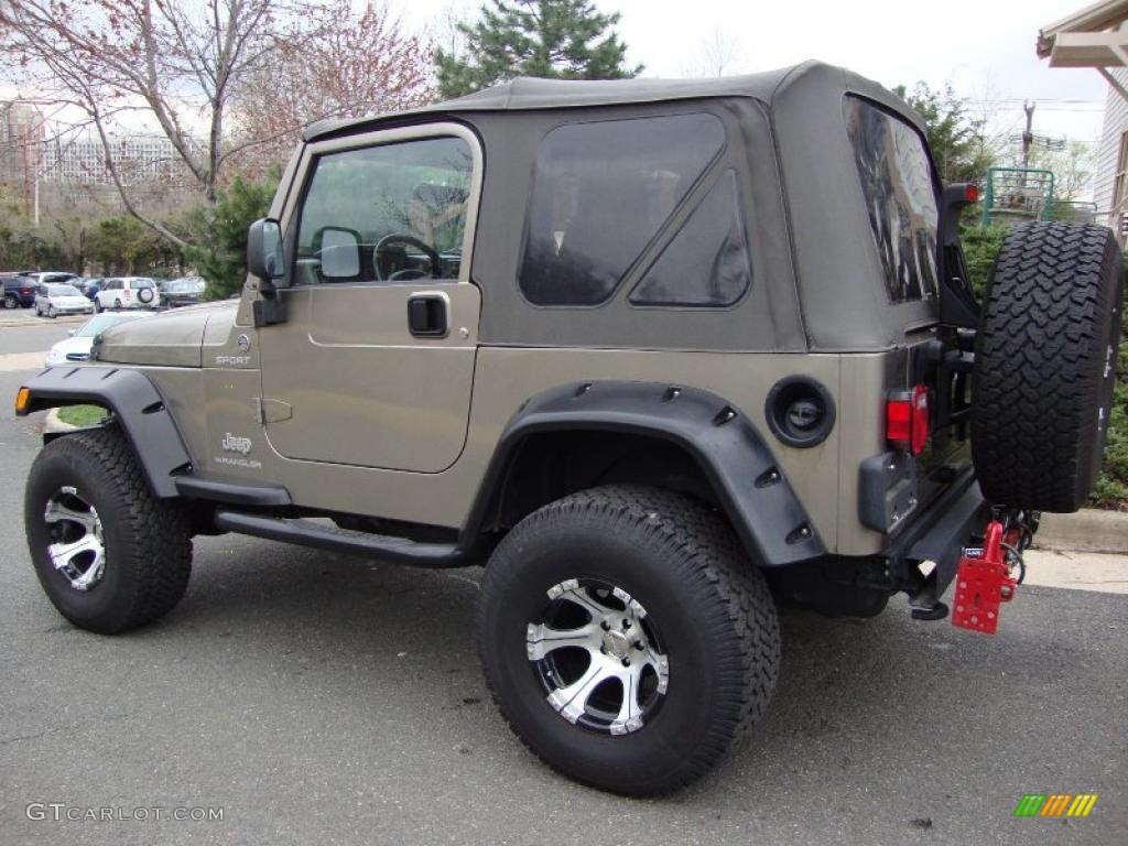 2006 Wrangler Sport 4x4 - Light Khaki Metallic / Khaki photo #3