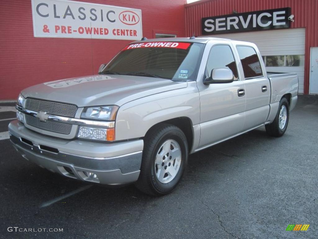 2005 Silverado 1500 LS Crew Cab - Silver Birch Metallic / Medium Gray photo #1