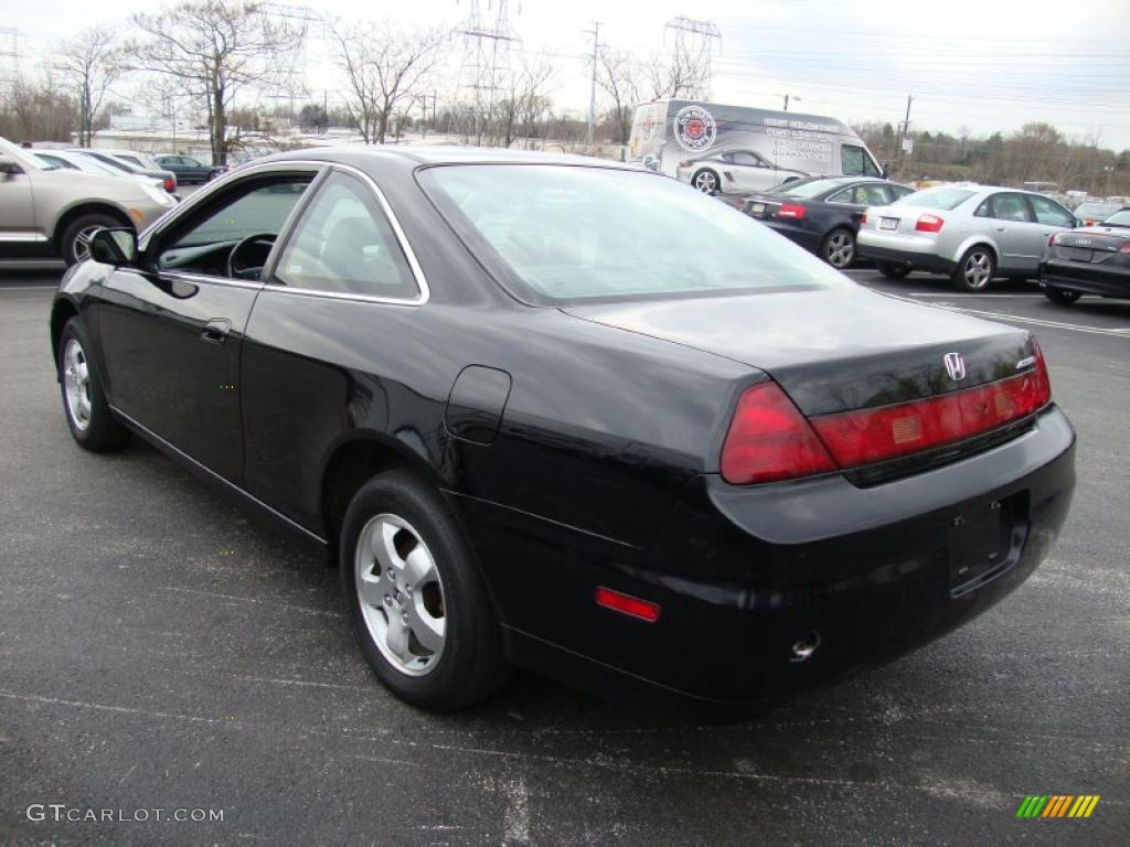 2002 Accord EX Coupe - Nighthawk Black Pearl / Charcoal photo #9