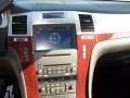 White Diamond - Escalade EXT AWD Photo No. 7