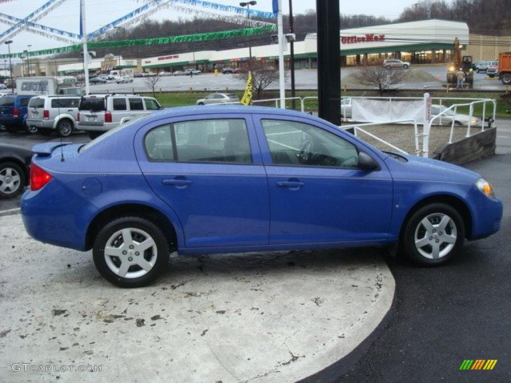 2008 Cobalt LS Sedan - Blue Flash Metallic / Gray photo #5