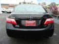 Black - Camry LE Photo No. 5