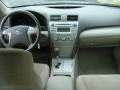 Black - Camry LE Photo No. 9