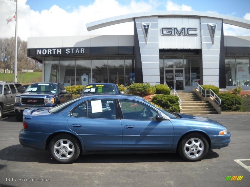 1998 Intrigue  - Blue Metallic / Gray photo #1