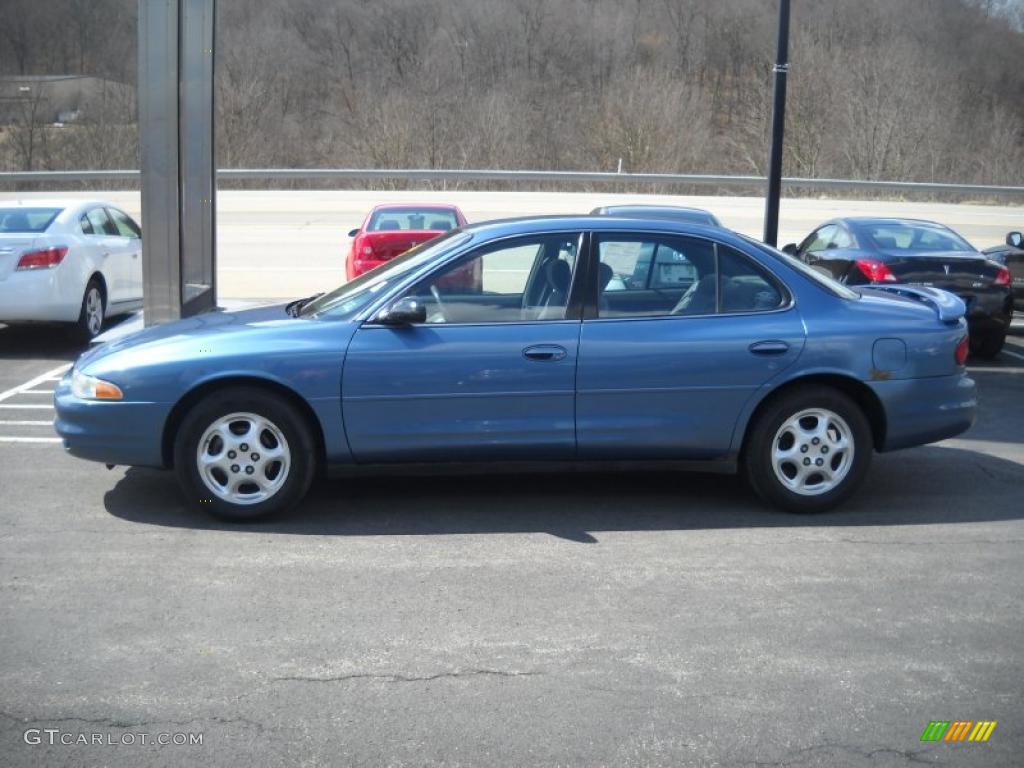 1998 Intrigue  - Blue Metallic / Gray photo #5
