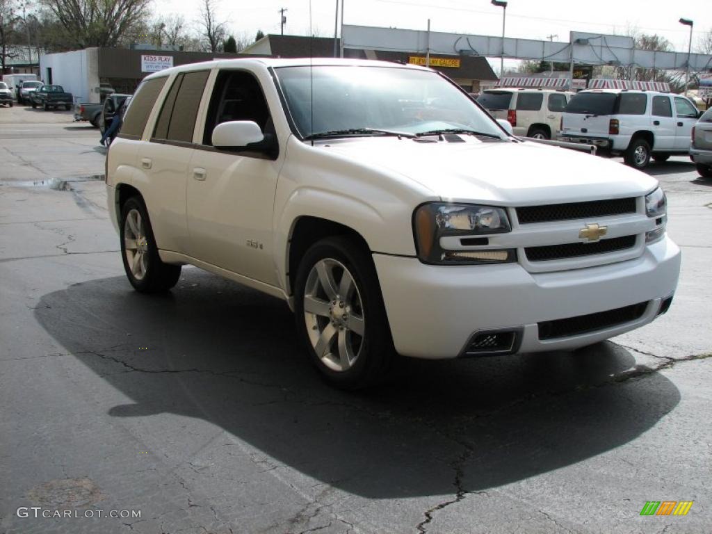 2007 TrailBlazer SS - Summit White / Ebony photo #4