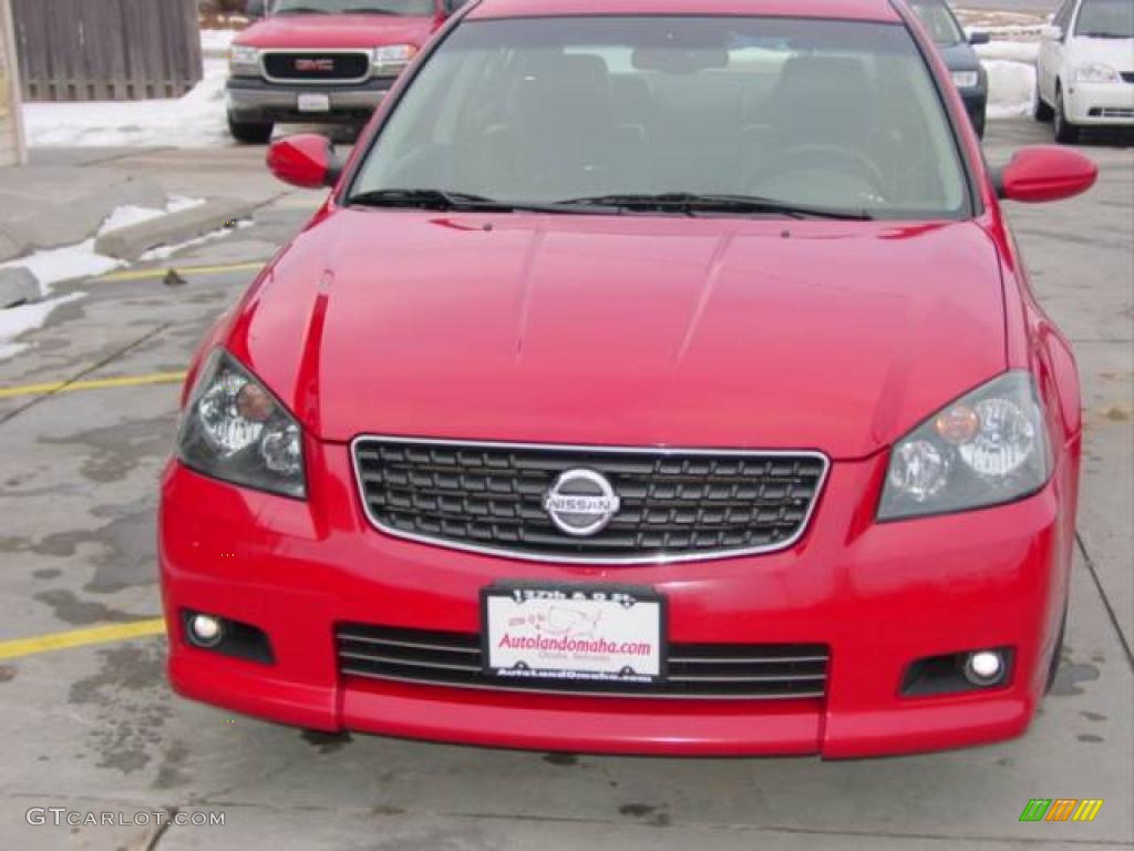 2005 Altima 3.5 SE-R - Code Red / Charcoal photo #10