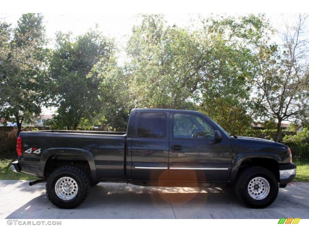 2005 Silverado 1500 LS Extended Cab 4x4 - Dark Gray Metallic / Medium Gray photo #13