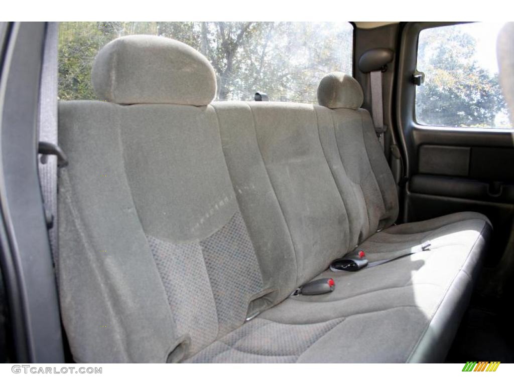 2005 Silverado 1500 LS Extended Cab 4x4 - Dark Gray Metallic / Medium Gray photo #48