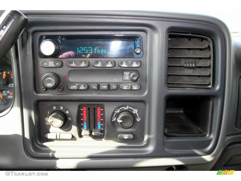 2005 Silverado 1500 LS Extended Cab 4x4 - Dark Gray Metallic / Medium Gray photo #71